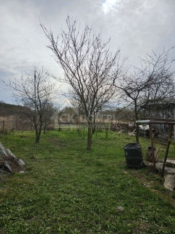 dom wolnostojący, 2 pokoje Jędrzejów. Zdjęcie 2