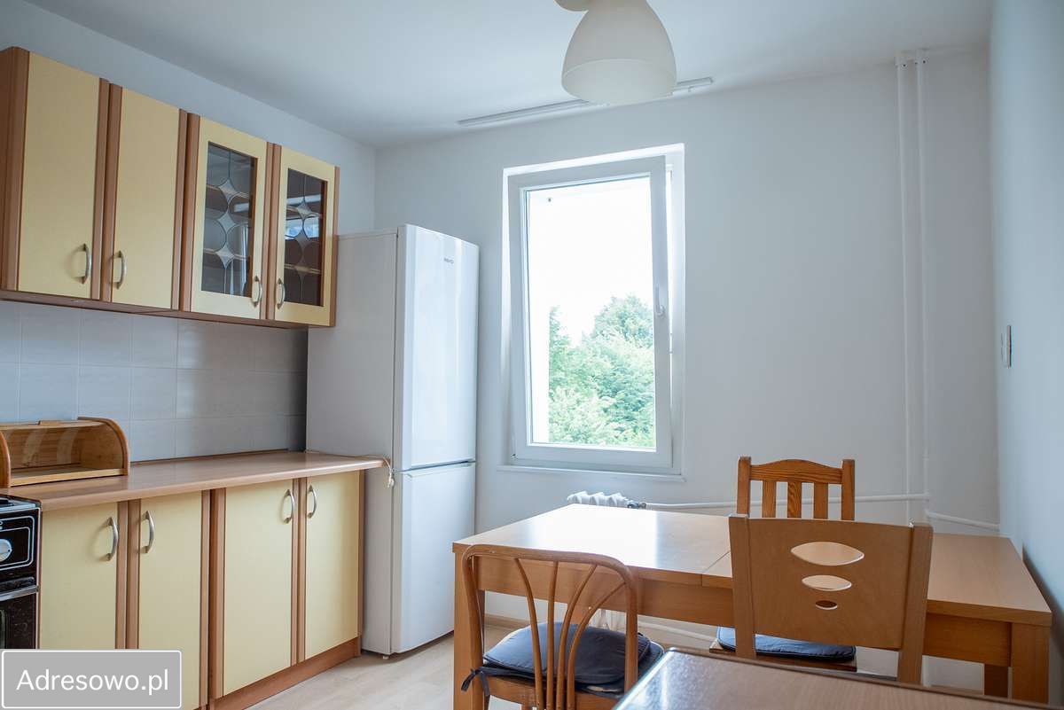 Mieszkanie 3-pokojowe Gdynia Pogórze, ul. kmdr. Bolesława Romanowskiego. Zdjęcie 2