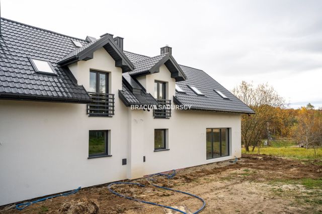 bliźniak, 6 pokoi Koźmice Wielkie. Zdjęcie 22