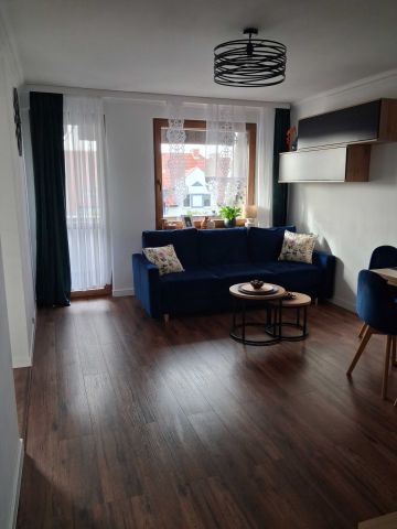 Mieszkanie 3-pokojowe Zgorzelec, ul. Jarosława Iwaszkiewicza. Zdjęcie 1