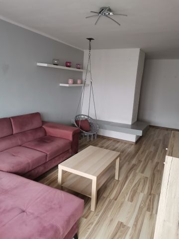 Mieszkanie 2-pokojowe Katowice os. Tysiąclecia, ul. Piastów. Zdjęcie 1