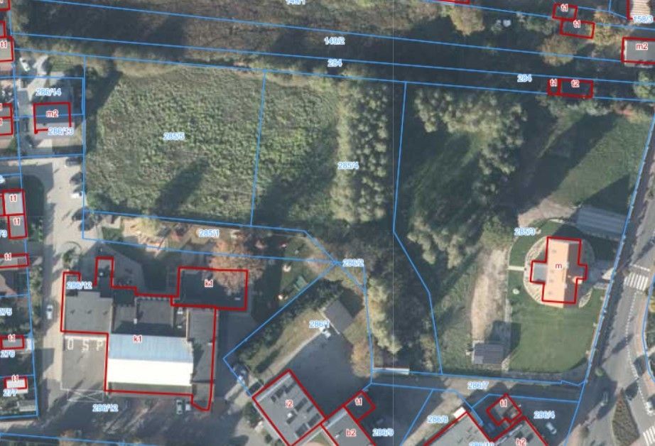 Działka budowlana Czerniejewo, pl. Onufrego Kopczyńskiego. Zdjęcie 3