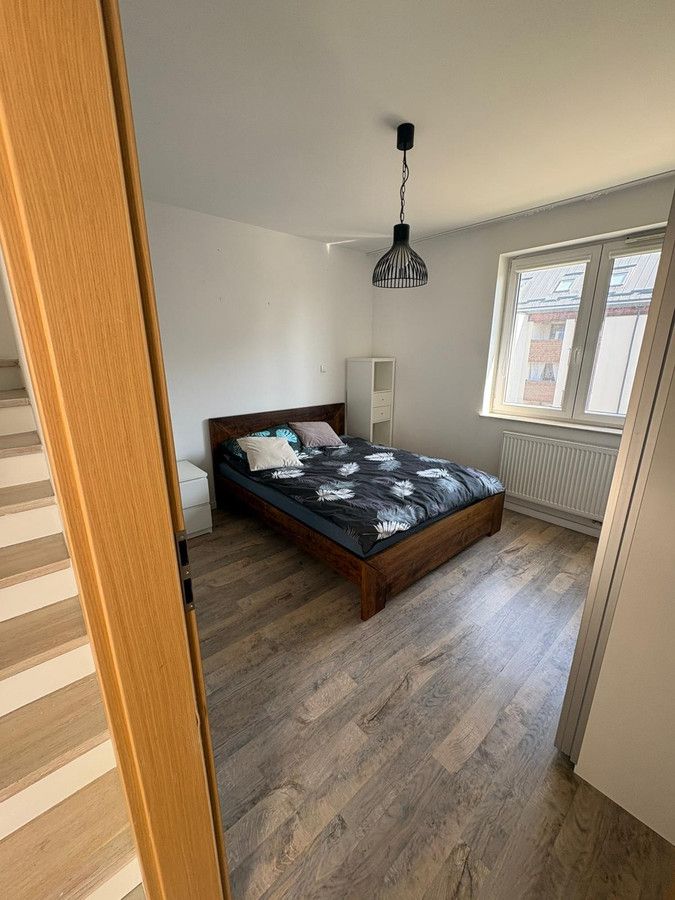 Mieszkanie 4-pokojowe Kielanówka. Zdjęcie 10