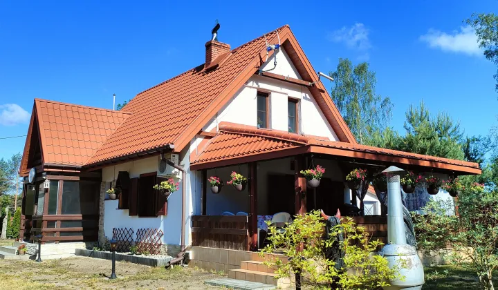 dom wolnostojący, 5 pokoi Różanna