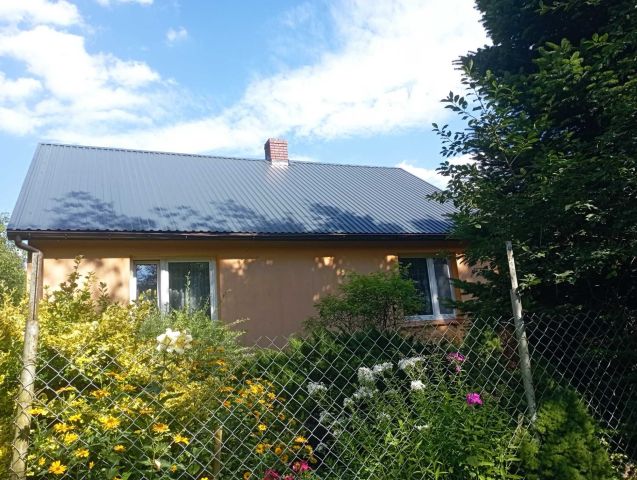 dom wolnostojący, 3 pokoje Leszczka. Zdjęcie 1