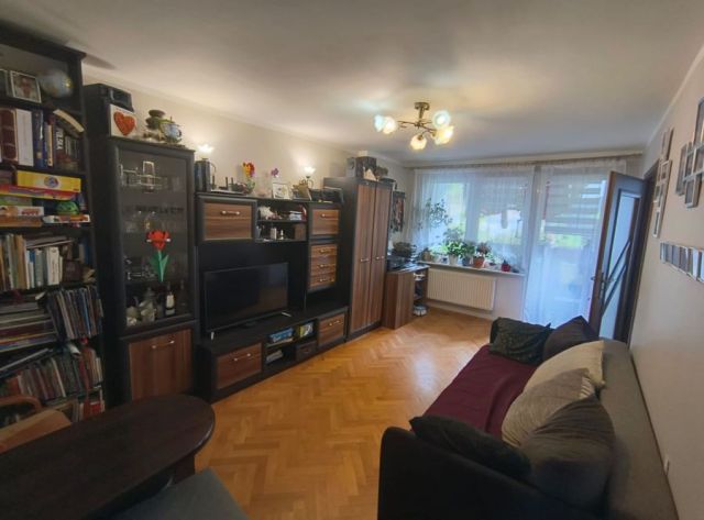 Mieszkanie 3-pokojowe Gdynia Grabówek. Zdjęcie 1