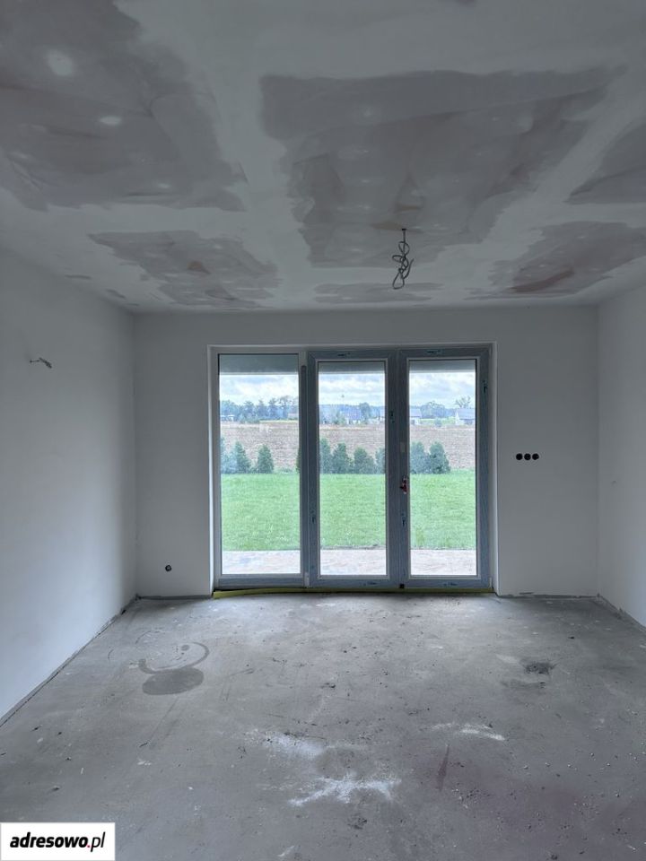 dom wolnostojący, 3 pokoje Święta. Zdjęcie 4