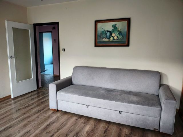 Mieszkanie 3-pokojowe Staszów, ul. Komisji Edukacji Narodowej. Zdjęcie 1