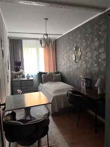 Mieszkanie 3-pokojowe Katowice Bogucice, ul. ks. Franciszka Ścigały. Zdjęcie 3