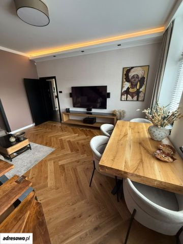 Mieszkanie 3-pokojowe Legnica, ul. Tadeusza Kościuszki. Zdjęcie 1