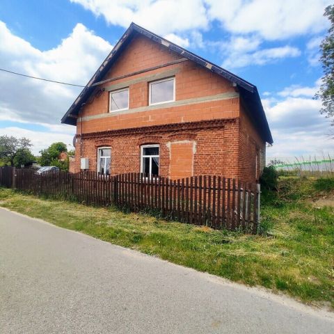 dom wolnostojący, 2 pokoje Dąbrowa. Zdjęcie 2