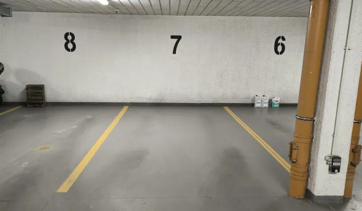 Garaż/miejsce parkingowe Rzeszów Przybyszówka, ul. Krośnieńska