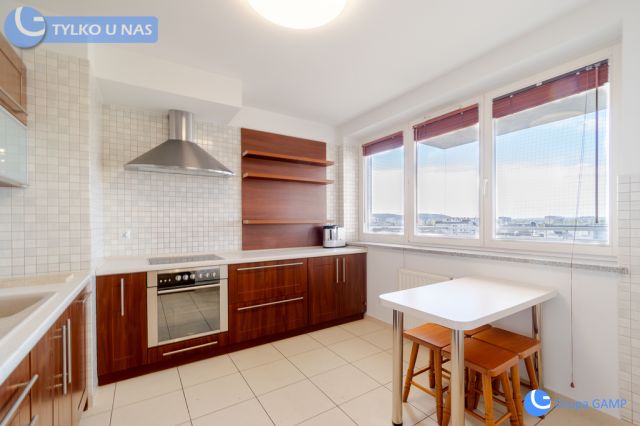 Mieszkanie 4-pokojowe Kraków, al. Kijowska. Zdjęcie 1