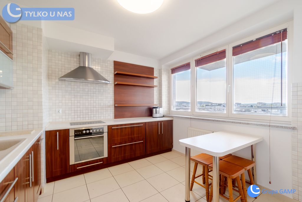 Mieszkanie 4-pokojowe Kraków, al. Kijowska. Zdjęcie 1