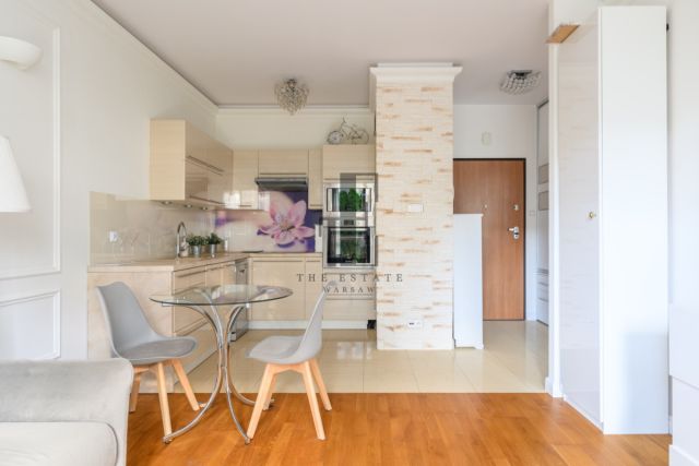 Mieszkanie 2-pokojowe Warszawa Wilanów, ul. Adama Branickiego. Zdjęcie 2