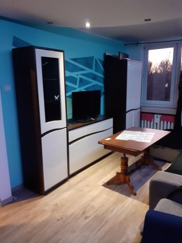 Mieszkanie 2-pokojowe Dąbrowa Górnicza Reden , ul. Karola Adamieckiego. Zdjęcie 1