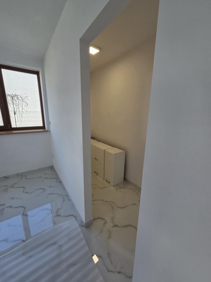 Lokal Pszczyna Osiedle Piastów, ul. Kazimierza Wielkiego. Zdjęcie 4