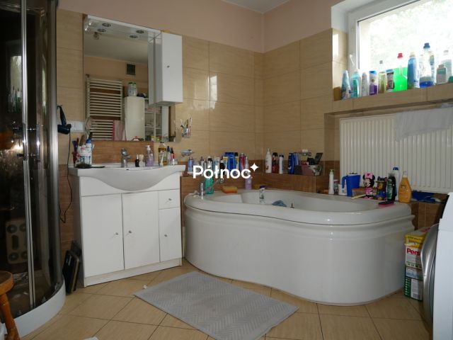 dom wolnostojący, 5 pokoi Nowogrodziec, ul. Kwiatowa. Zdjęcie 4