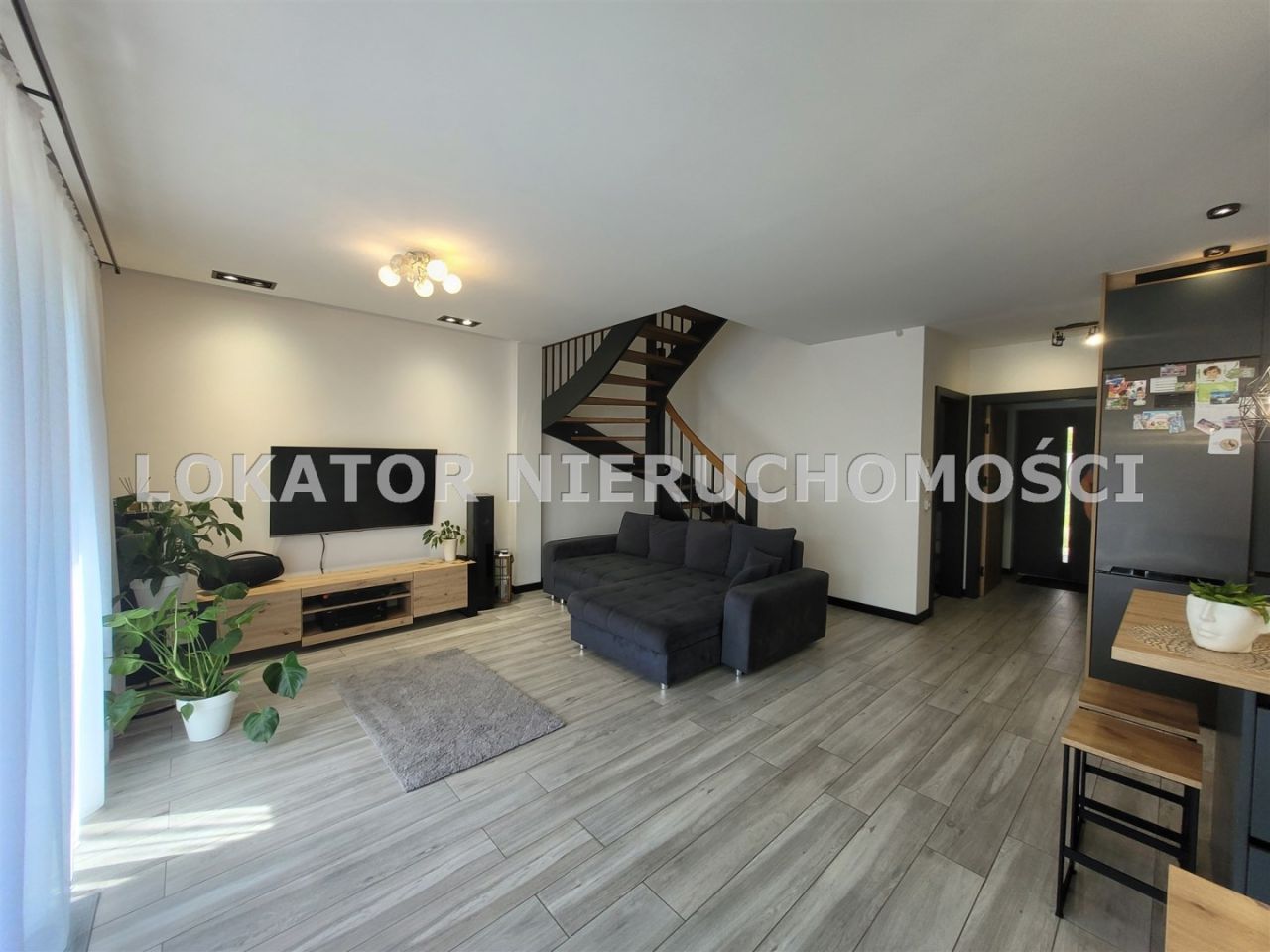 bliźniak, 5 pokoi Piła. Zdjęcie 6