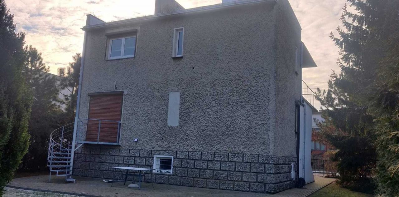 dom wolnostojący, 4 pokoje Świdnica Kraszowice