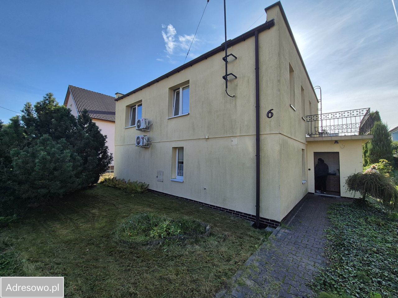 dom wolnostojący, 6 pokoi Niemodlin, ul. Henryka Wieniawskiego