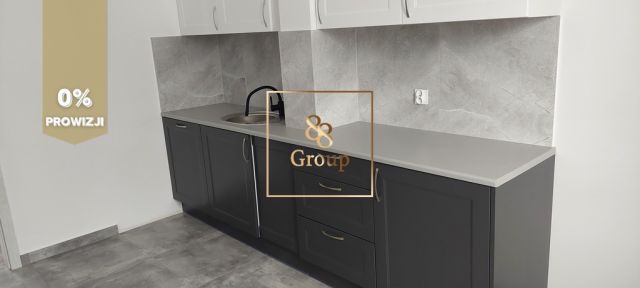 Hala/magazyn Piotrkówek Duży. Zdjęcie 8