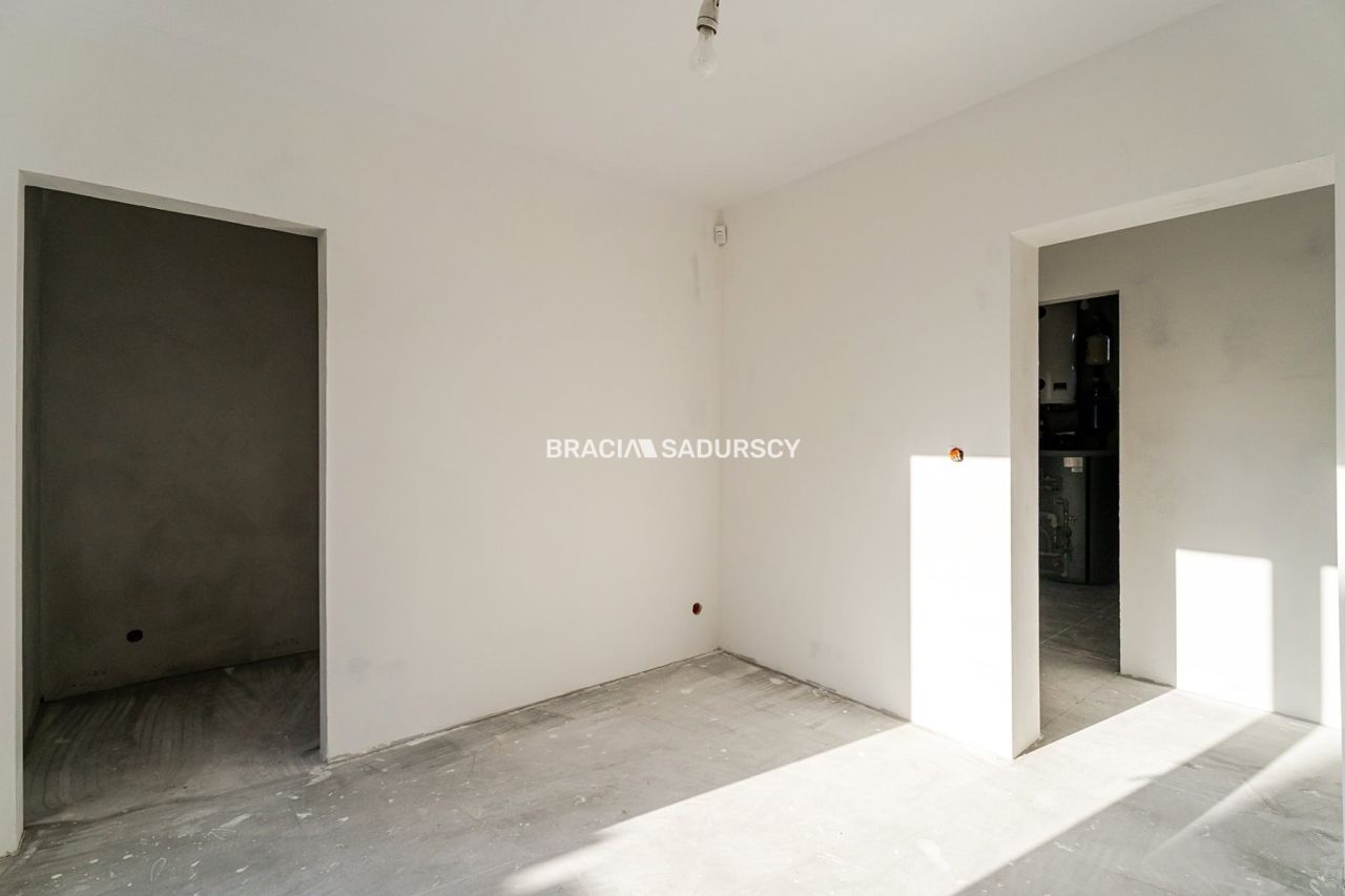 dom wolnostojący, 5 pokoi Bębło. Zdjęcie 28