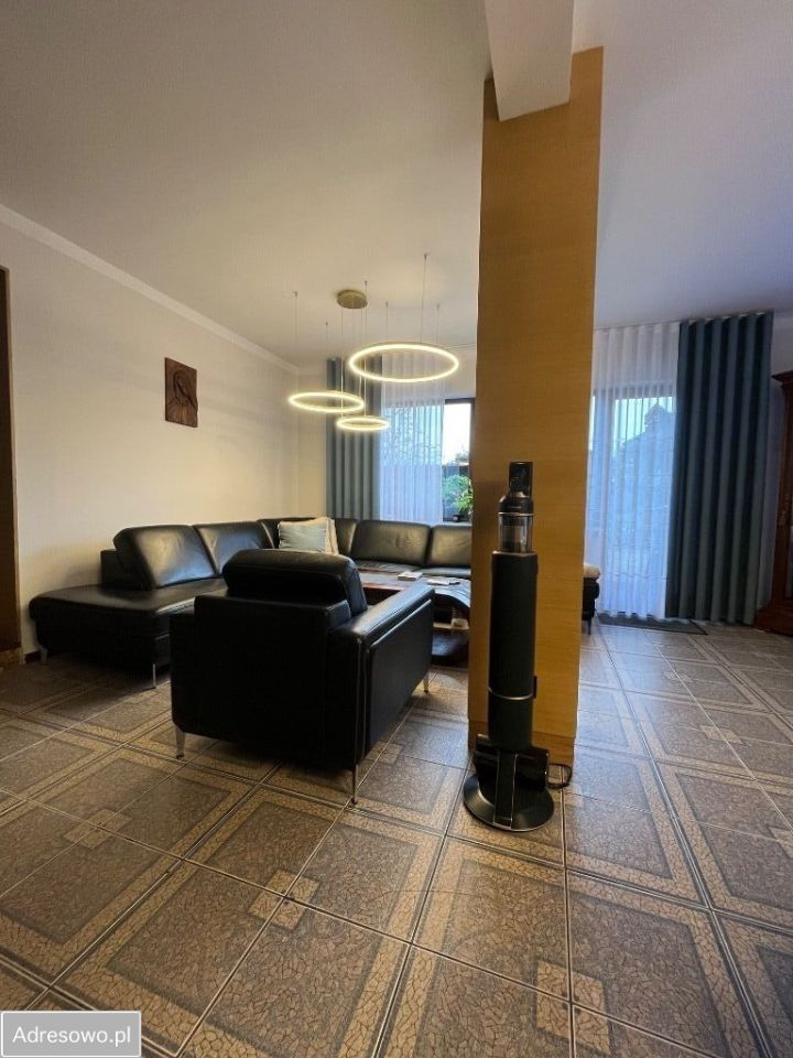 dom wolnostojący, 4 pokoje Konopiska, ul. Towarowa. Zdjęcie 2