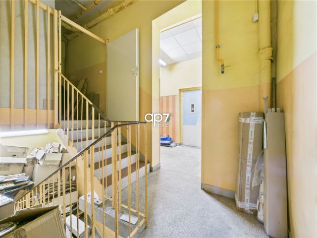 Lokal Kraków Prądnik Czerwony, ul. Pilotów. Zdjęcie 12