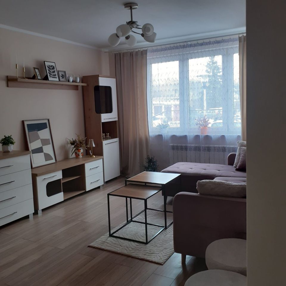 Mieszkanie 2-pokojowe Ostrowiec Świętokrzyski, ul. Wspólna. Zdjęcie 1