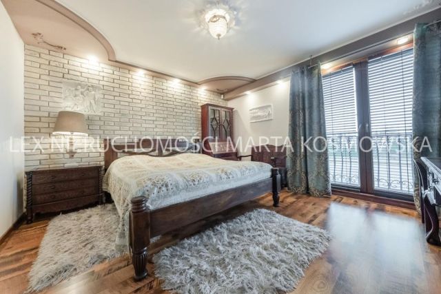 dom wolnostojący, 10 pokoi Raszyn. Zdjęcie 14