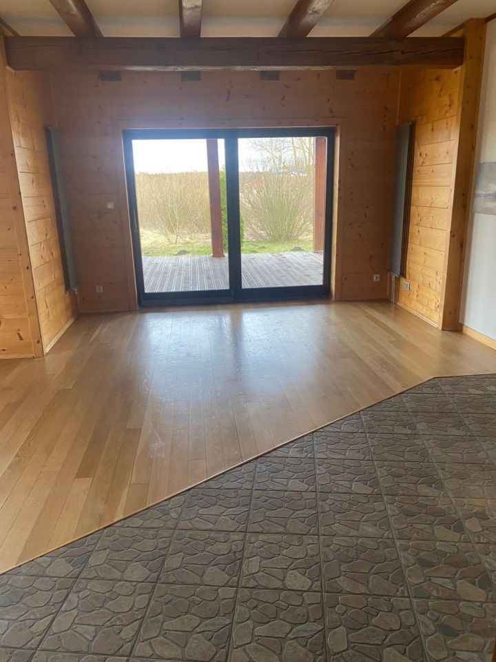 dom wolnostojący, 5 pokoi Bobrowniki. Zdjęcie 12