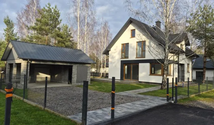 dom wolnostojący, 5 pokoi Piaseczno