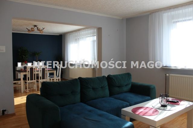 dom wolnostojący, 5 pokoi Kochanowice. Zdjęcie 11