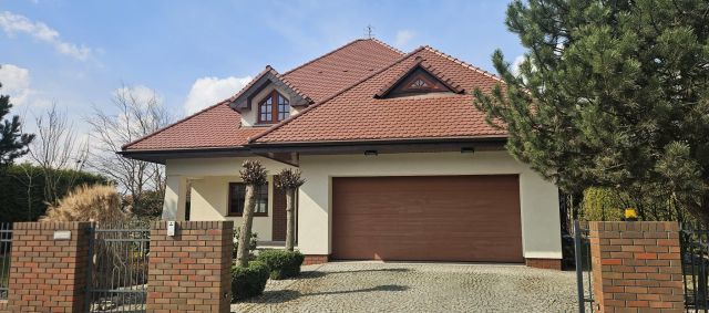 dom wolnostojący, 5 pokoi Oława Nowy Otok, ul. Jantarowa. Zdjęcie 2