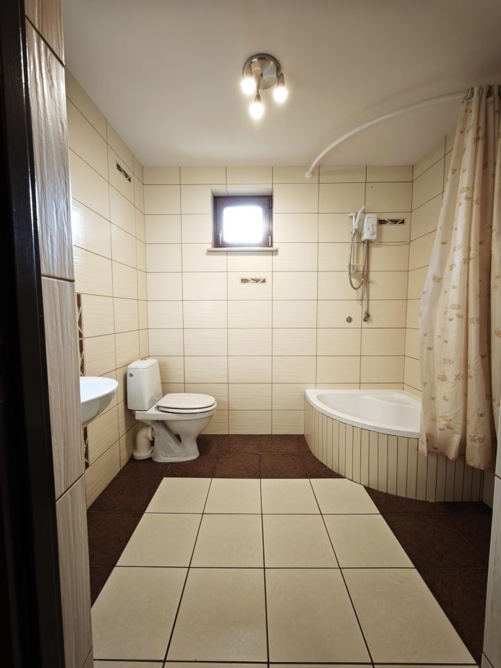 dom wolnostojący, 5 pokoi Młyniec. Zdjęcie 14