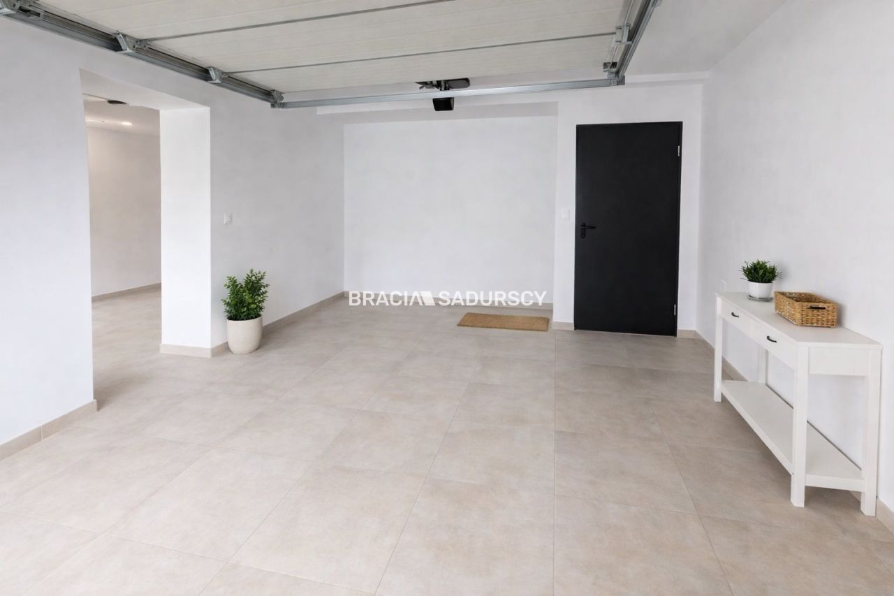 dom wolnostojący, 5 pokoi Niepołomice, ul. Stefana Roweckiego. Zdjęcie 34