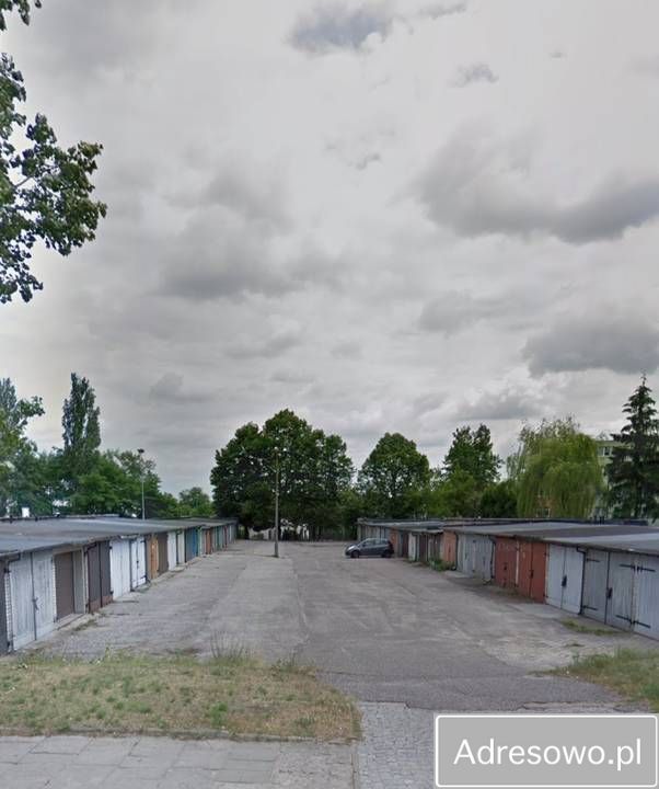 Garaż/miejsce parkingowe Tomaszów Mazowiecki, ul. Michała Biernackiego