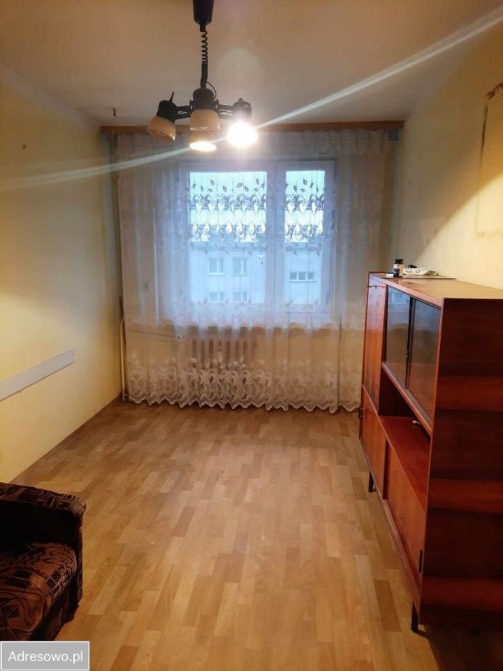 Mieszkanie 3-pokojowe Pińczów, ul. Nowy Świat. Zdjęcie 2