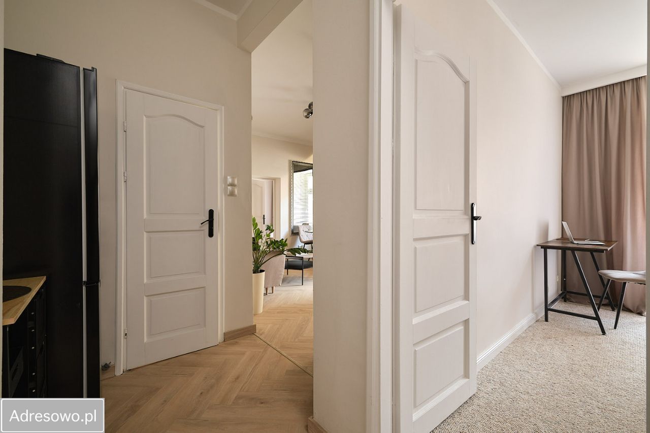 Mieszkanie 3-pokojowe Wrocław Śródmieście. Zdjęcie 4