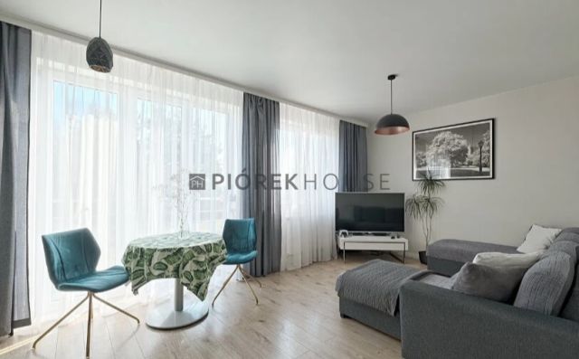 Mieszkanie 4-pokojowe Marki, ul. Stanisława Wyspiańskiego. Zdjęcie 1