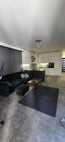 Mieszkanie 3-pokojowe Żyrardów, ul. Nowy Świat. Zdjęcie 1