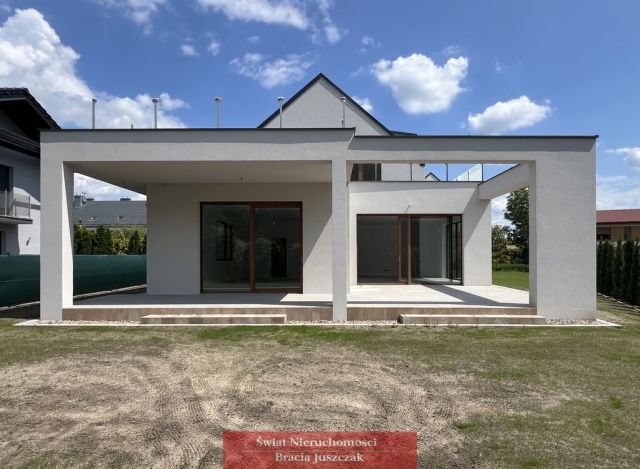 dom wolnostojący, 5 pokoi Radomierzyce. Zdjęcie 12