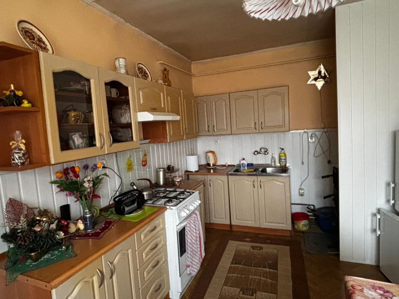 dom szeregowy, 1 pokój Rejsyty. Zdjęcie 6