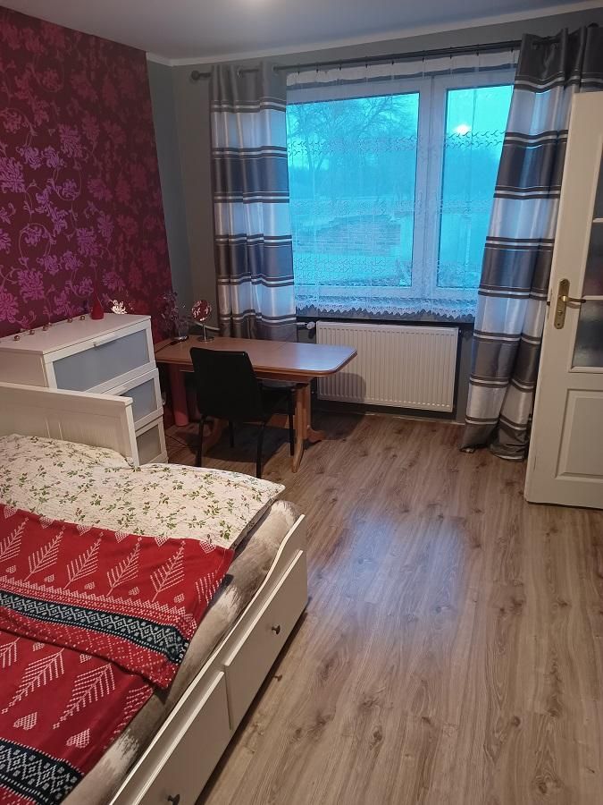 dom wolnostojący, 9 pokoi Popień. Zdjęcie 17