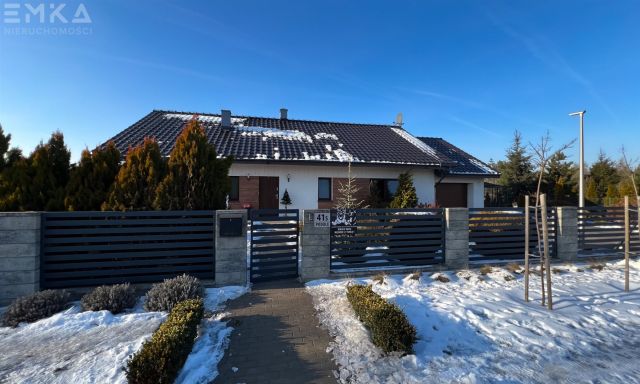 dom wolnostojący, 4 pokoje Podole. Zdjęcie 36