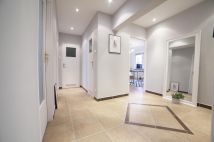 Mieszkanie 4-pokojowe Warszawa Ursynów, ul. Wawrzyńca Surowieckiego. Zdjęcie 1