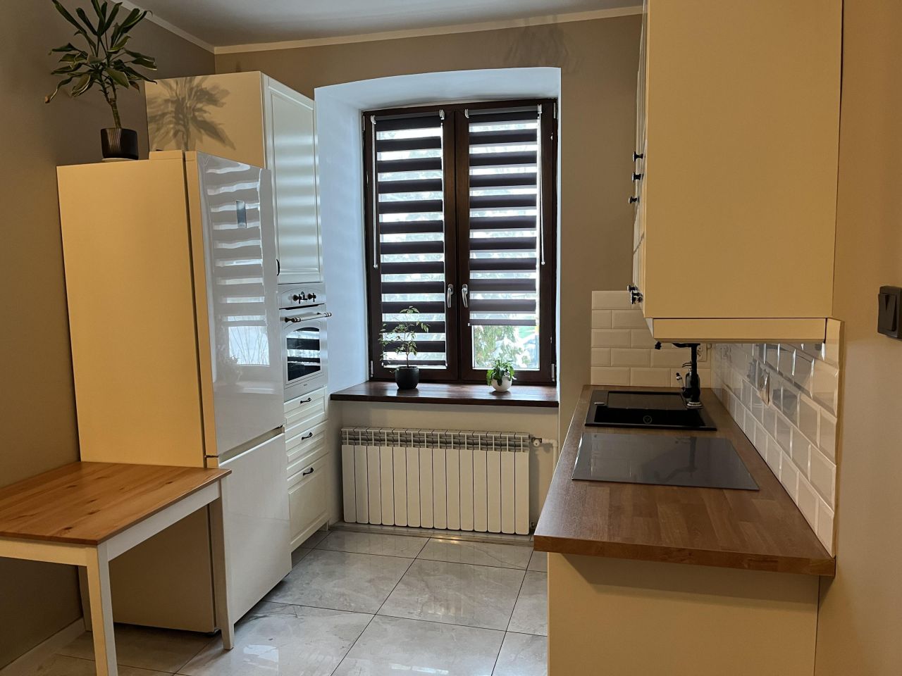 Mieszkanie 2-pokojowe Skierniewice Centrum, Konstytucji 3 Maja. Zdjęcie 2