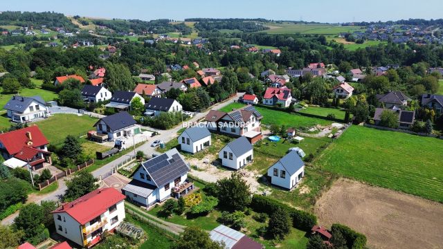 dom wolnostojący, 4 pokoje Ujazd. Zdjęcie 23