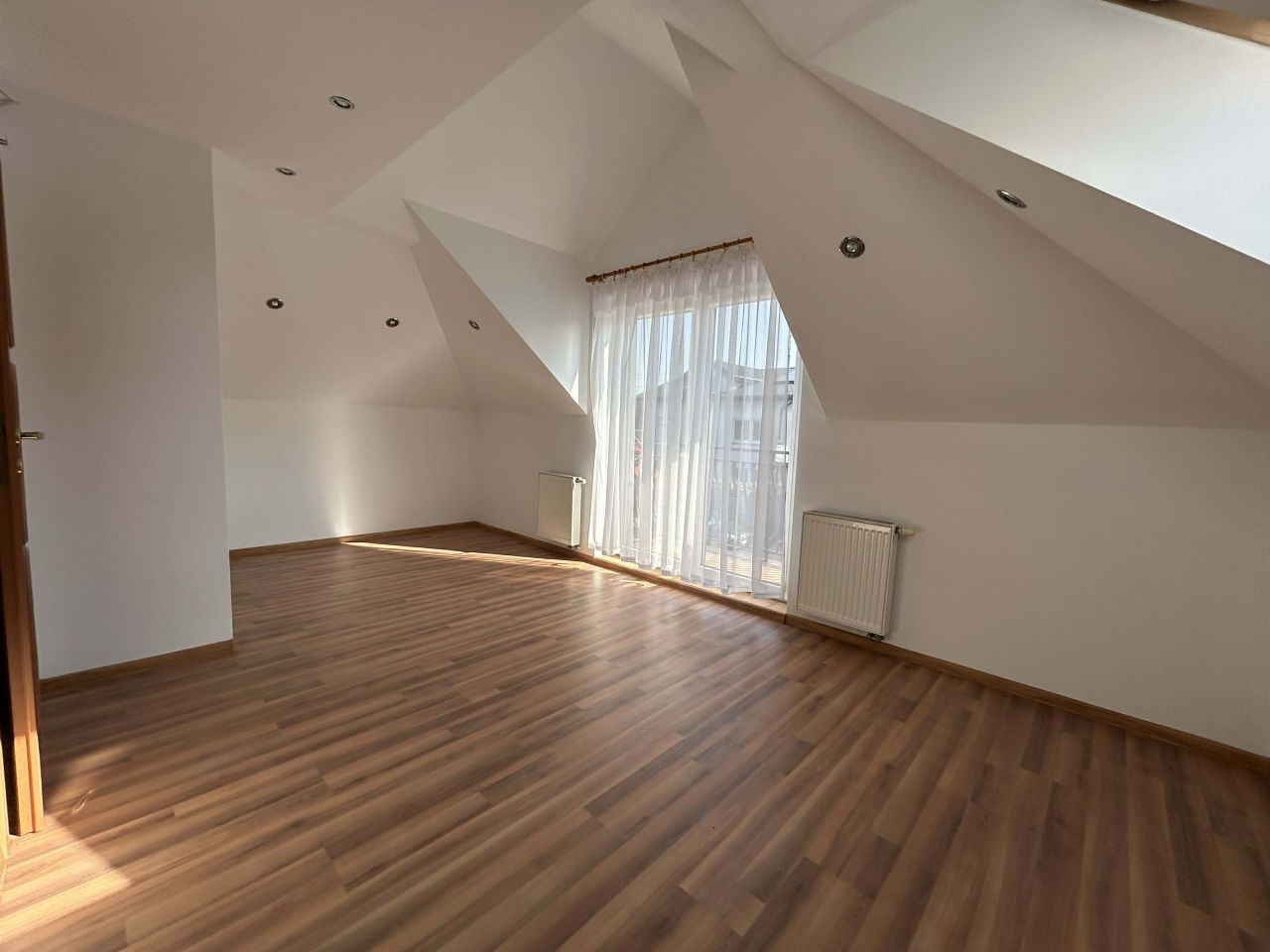 dom wolnostojący, 5 pokoi Radom Glinice, Podmiejska. Zdjęcie 18